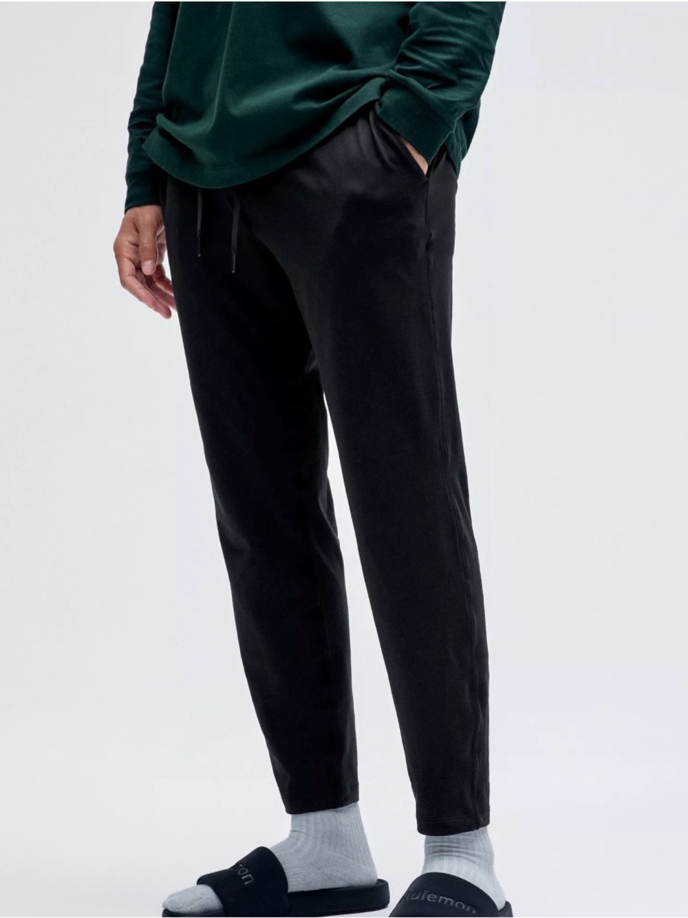 Lululemon Men’s “Soft Jersey” Tapered Pant 32”-34” Inseam (L) *SOLD OUT AT LULU*